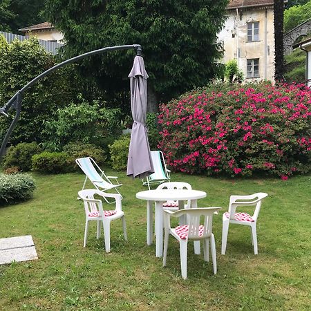 Villa Ombrosa Nebbiuno ภายนอก รูปภาพ