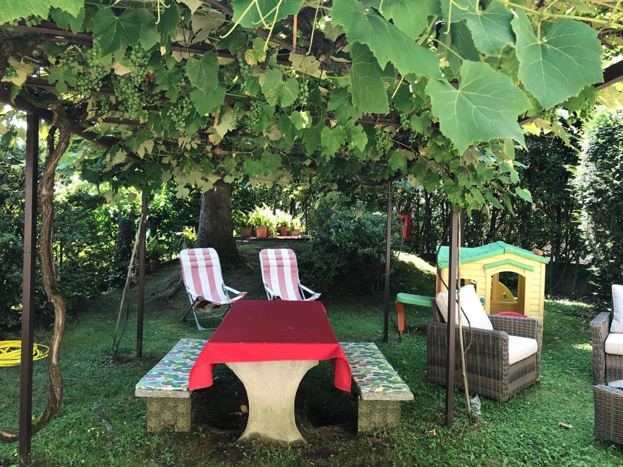 Villa Ombrosa Nebbiuno ภายนอก รูปภาพ