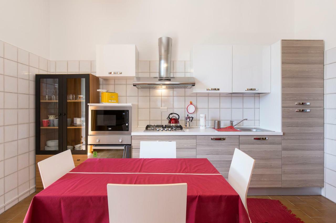 Villa Ombrosa Nebbiuno ภายนอก รูปภาพ